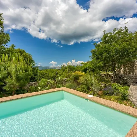 Menta 2 2445 Villa Malinska