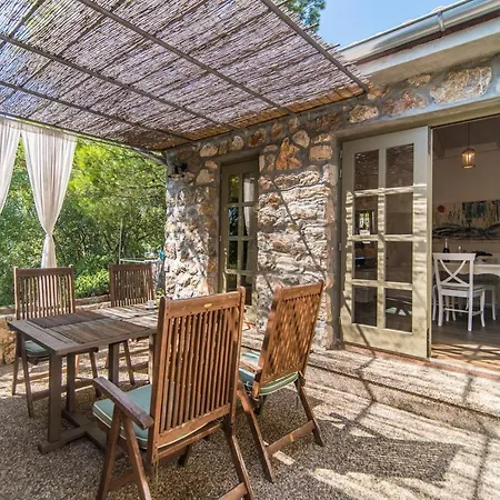 Menta 2 2445 Villa