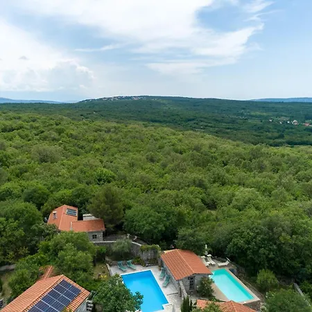 Menta 2 2445 Villa