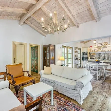 Menta 2 2445 * Malinska